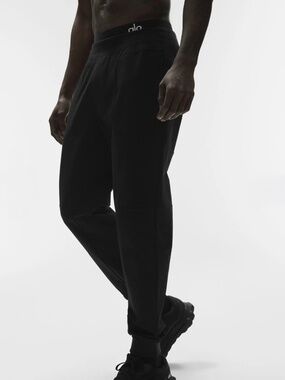 ALO Yoga Co-Op Pant Black Men's Size S Long 8